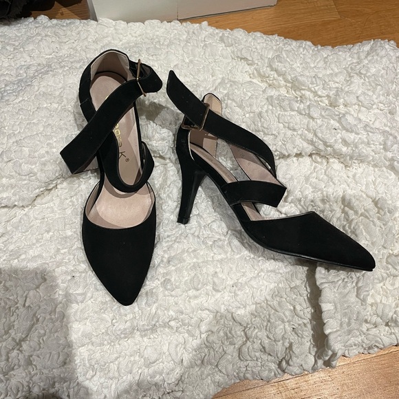 Allegra K crisscross pump/heels, black, 6 - Picture 1 of 5